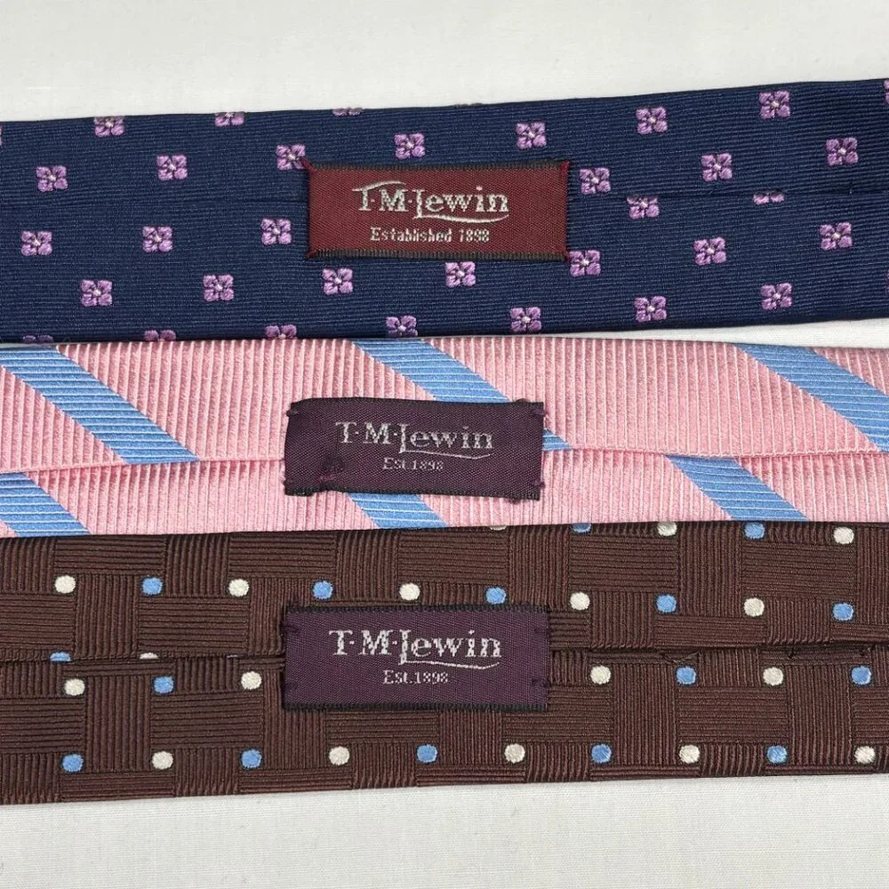 3 beautiful T M Lewin all silk ties - Picture 3 of 6